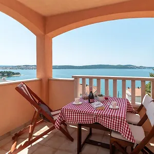 Apartament Tonina
